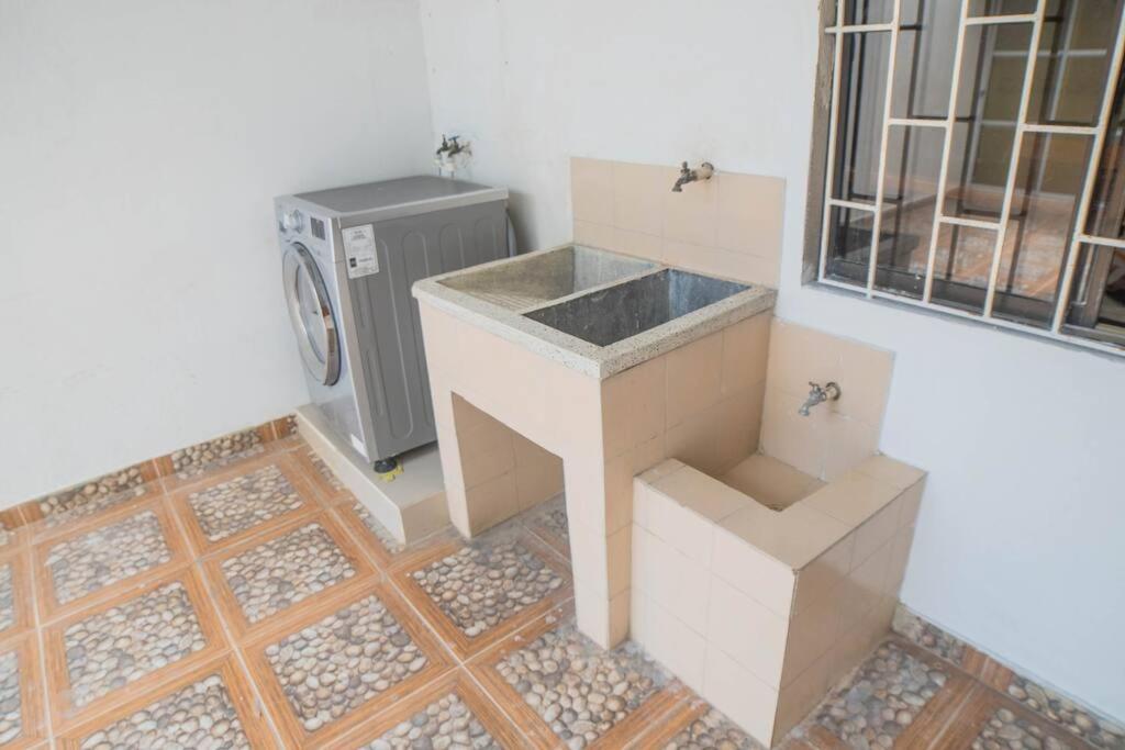 Apartament Hermoso Apto A 5 Minutos Del Centro Historico Kartagena Zewnętrze zdjęcie